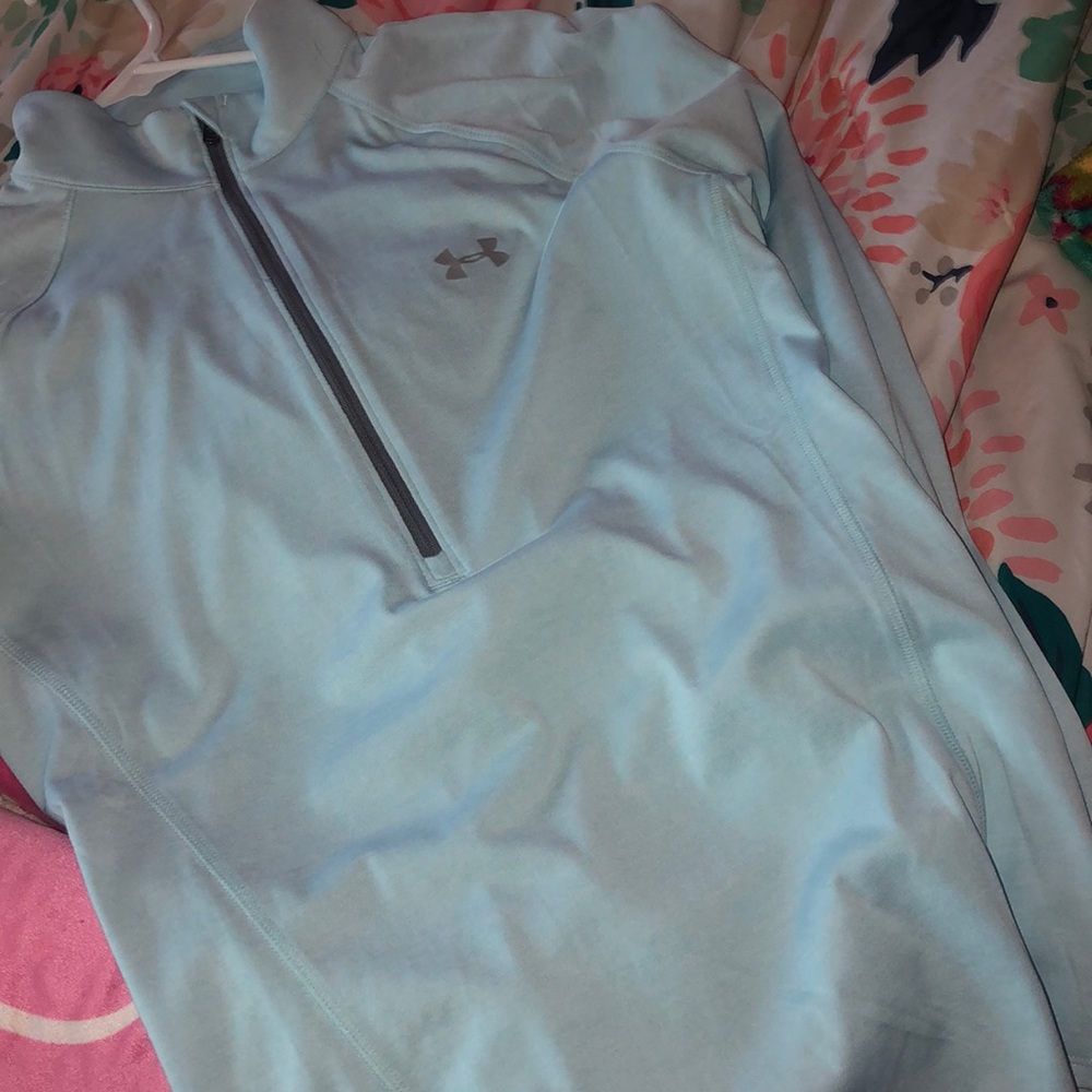 under armor pullover - Picture 3 of 3
